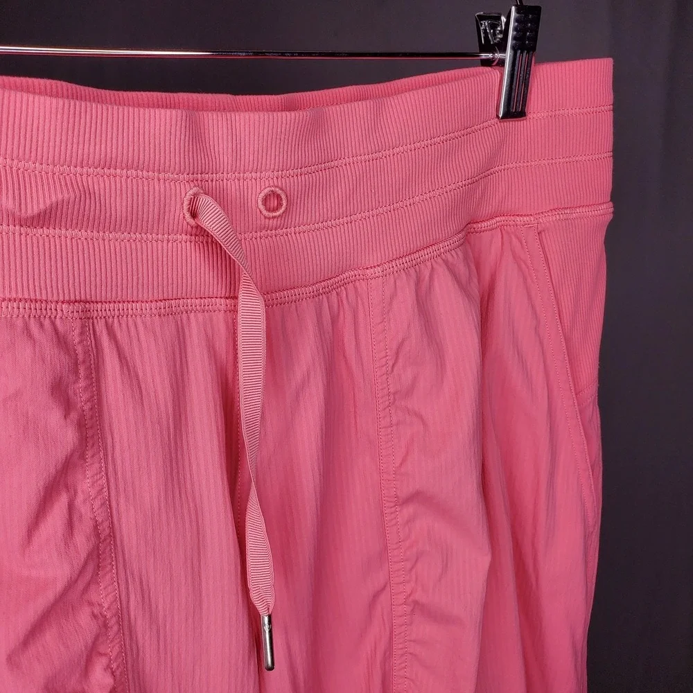 Lululemon Dance Studio Pants 8 Sakura Pink Lined Athleisure Jogger *Flaw